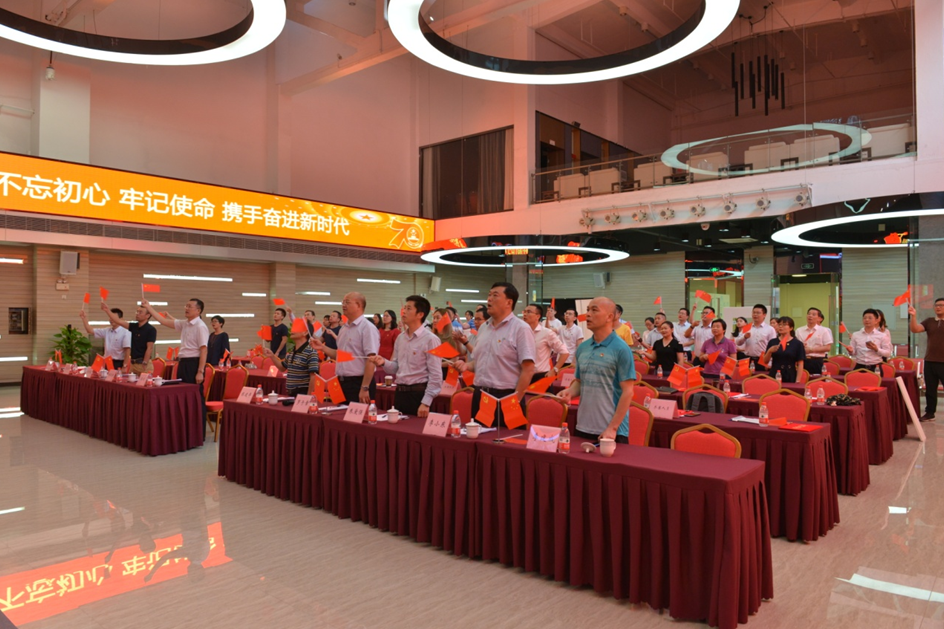 pg����ģ����(�й���)�ٷ���վ