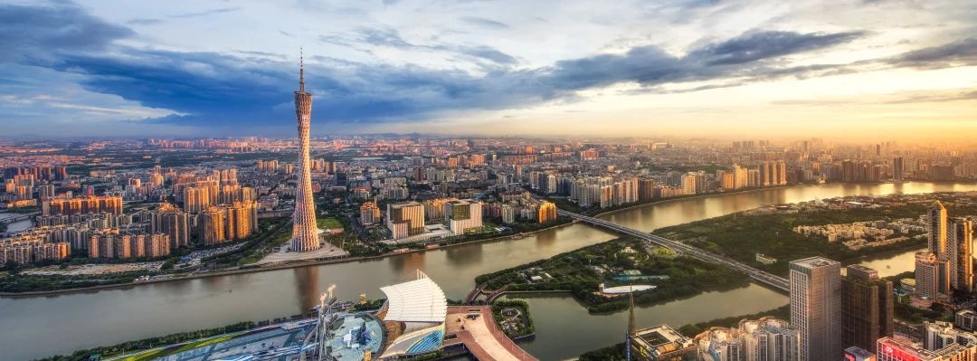 ǿ⡿Ի๫˾¿չһ| pgԴ