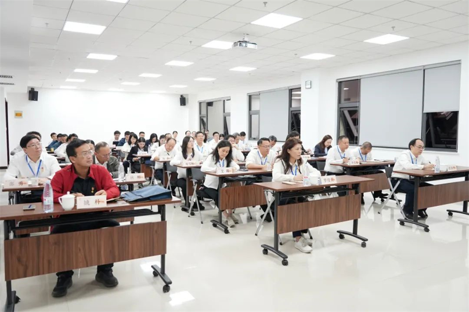 pg����ģ����(�й���)�ٷ���վ